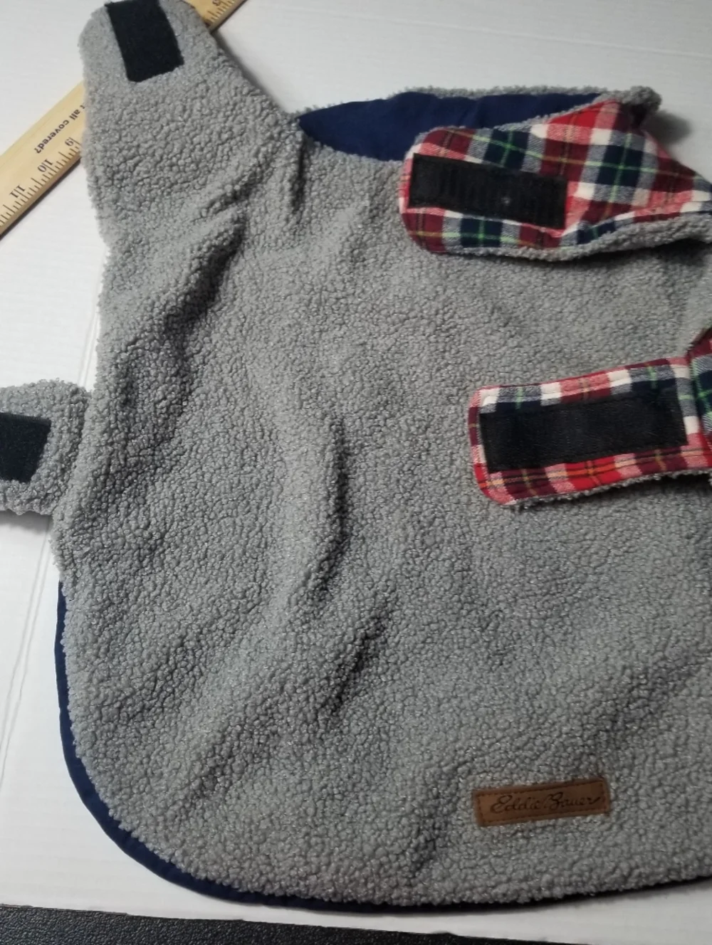EDDIE BAUER DOG COAT SIZE LARGE